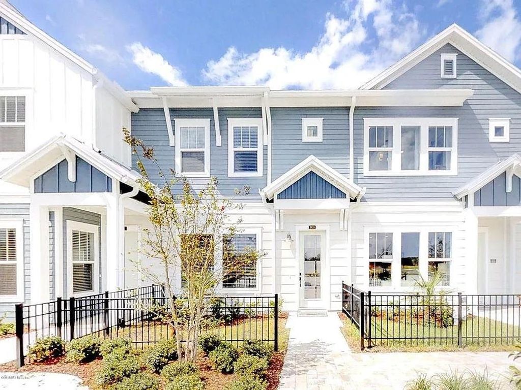 Photo of 7441 Beach Walk PL Place, Jacksonville, FL 32256 (MLS # 397861)