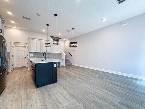 Tiny photo for 7441 Beach Walk PL Place, Jacksonville, FL 32256 (MLS # 397861)