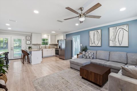 Tiny photo for 1502 Coleman Street, Tallahassee, FL 32310 (MLS # 402911)