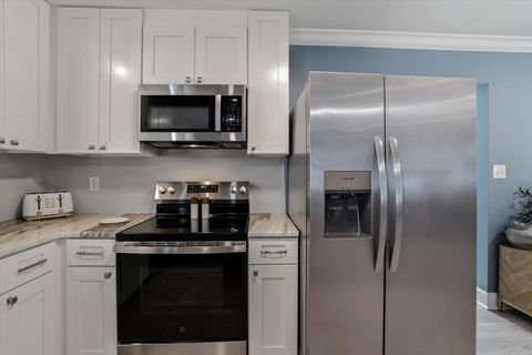 Tiny photo for 1502 Coleman Street, Tallahassee, FL 32310 (MLS # 402911)