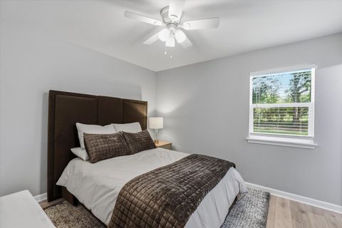 Tiny photo for 1502 Coleman Street, Tallahassee, FL 32310 (MLS # 402911)