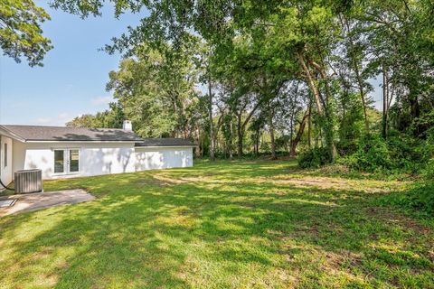 Tiny photo for 1502 Coleman Street, Tallahassee, FL 32310 (MLS # 402911)