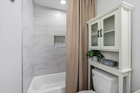 Tiny photo for 1502 Coleman Street, Tallahassee, FL 32310 (MLS # 402911)
