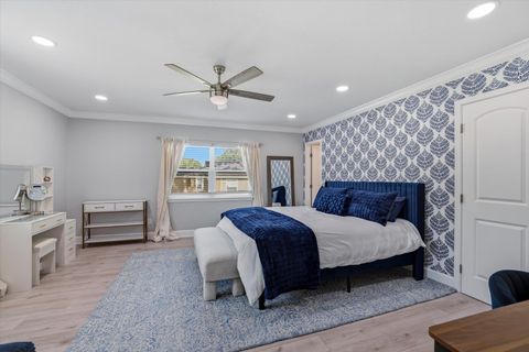 Tiny photo for 1502 Coleman Street, Tallahassee, FL 32310 (MLS # 402911)