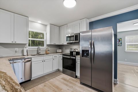Tiny photo for 1502 Coleman Street, Tallahassee, FL 32310 (MLS # 402911)
