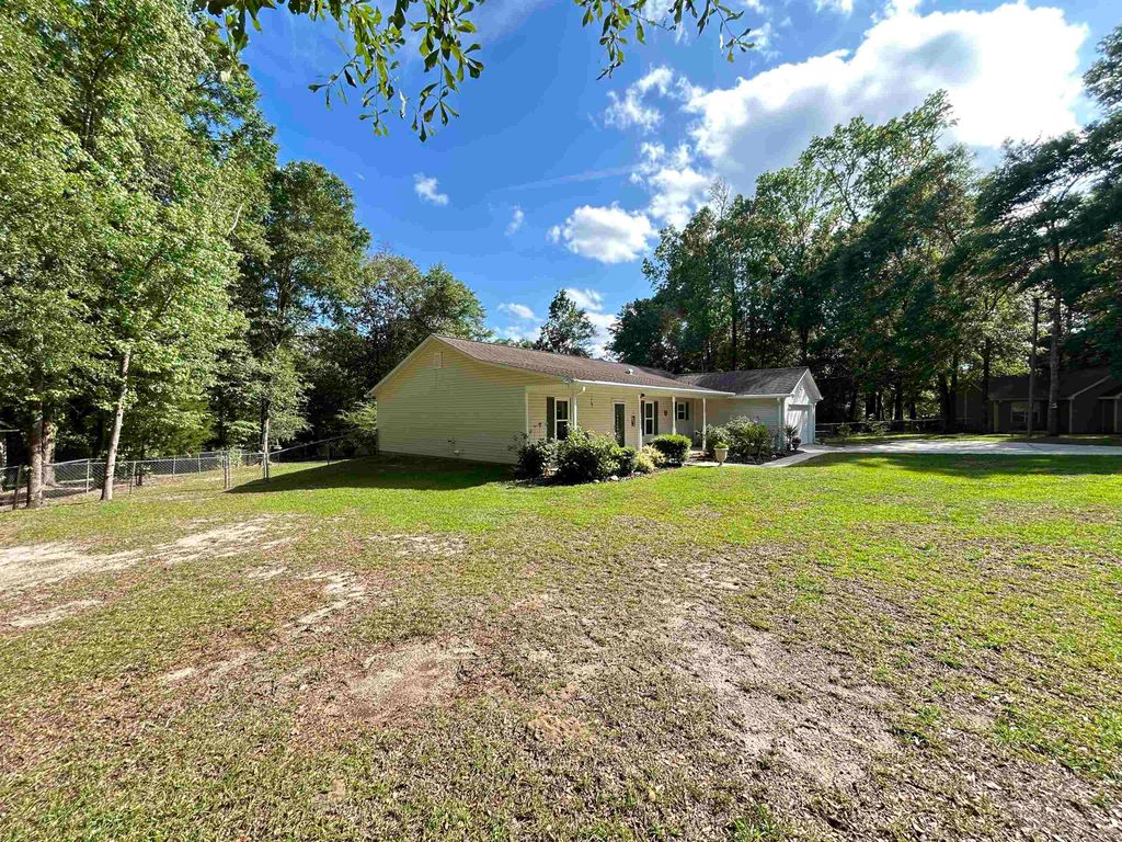 Photo of 3818 Smoking Thunder Court, Tallahassee, FL 32303 (MLS # 399634)