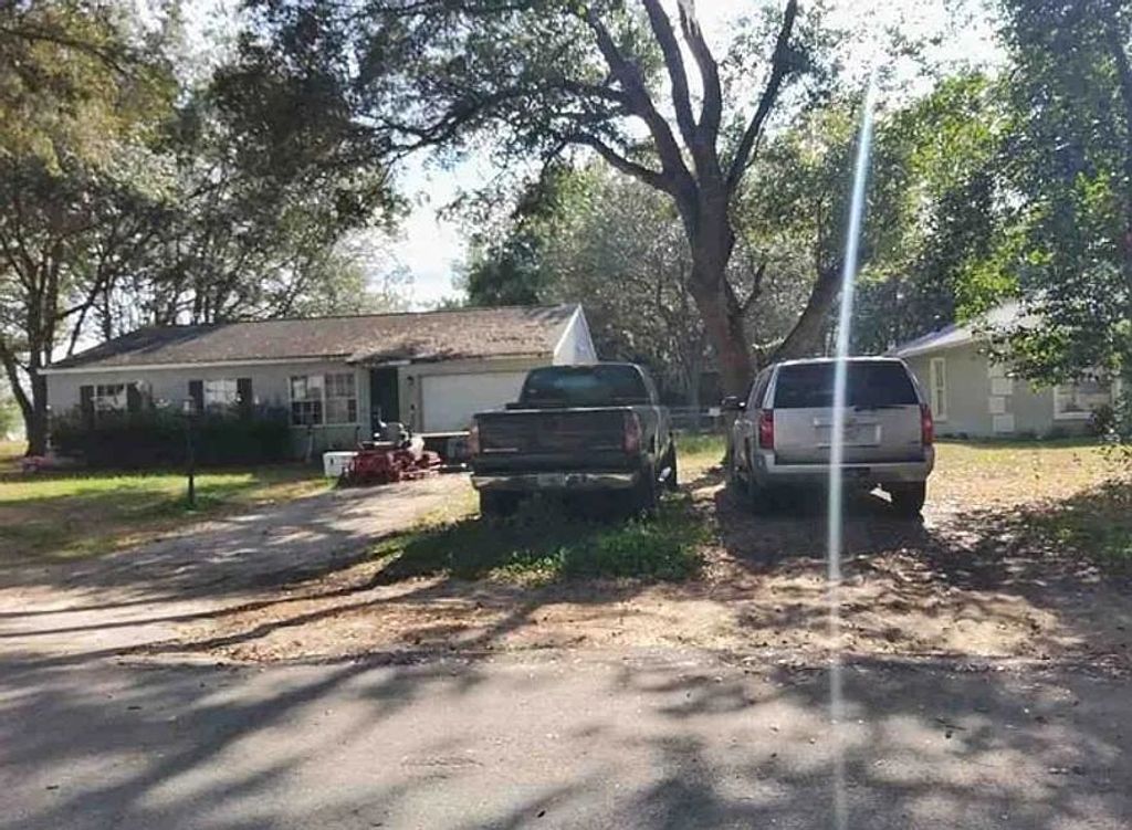 Photo of 43 Cedar Tree Drive, Ocala, FL 34472 (MLS # 397258)