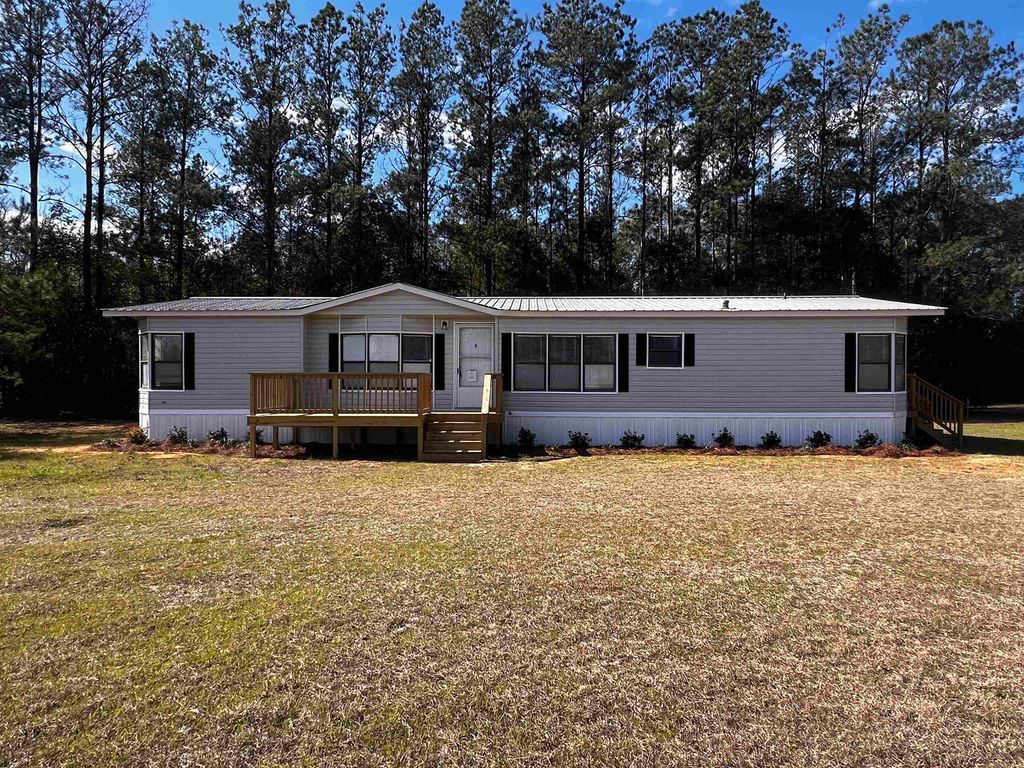 Photo of 3924 High Bridge Road, Quincy, FL 32351 (MLS # 395954)