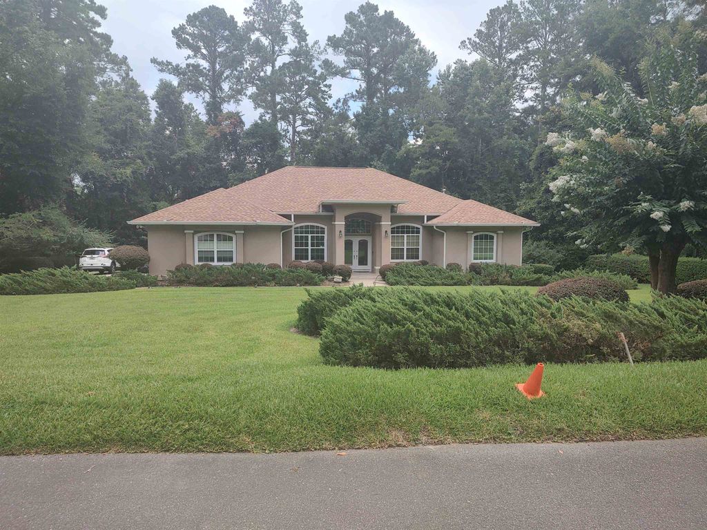 Photo of 3986 Shiloh Circle, Tallahassee, FL 32308 (MLS # 392546)