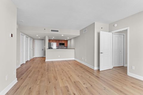 Tiny photo for 300 S Duval Street #1511, Tallahassee, FL 32301 (MLS # 394479)