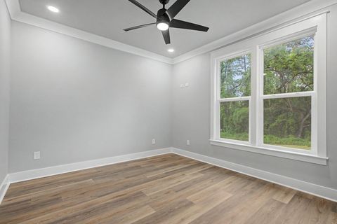 Tiny photo for 8548 Scott Tower Road Rd, Tallahassee, FL 32312 (MLS # 401292)