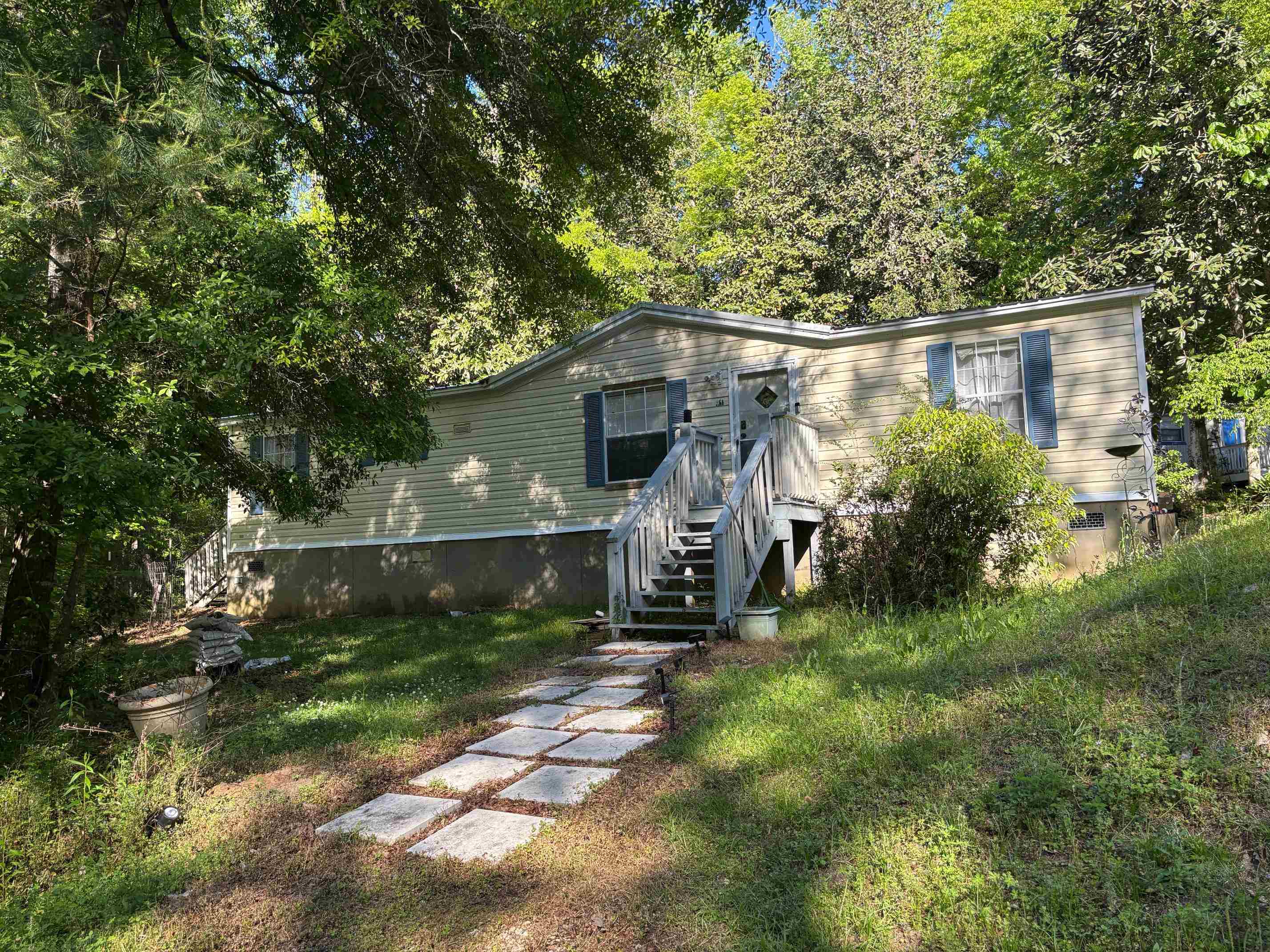 429 & 451 Havana Highway -