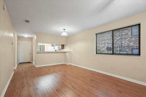 Tiny photo for 3208 Ginger A Drive #A, Tallahassee, FL 32308 (MLS # 401045)