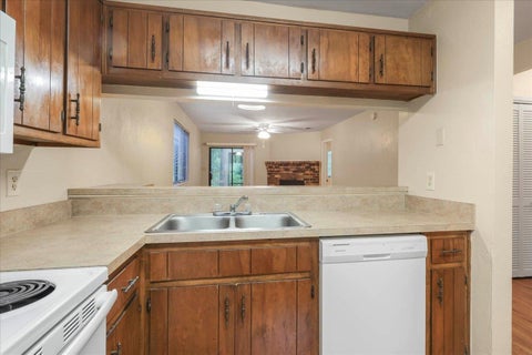 Tiny photo for 3208 Ginger A Drive #A, Tallahassee, FL 32308 (MLS # 401045)