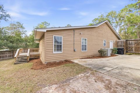 Tiny photo for 9104 Birch Run Lane, Tallahassee, FL 32312 (MLS # 396691)