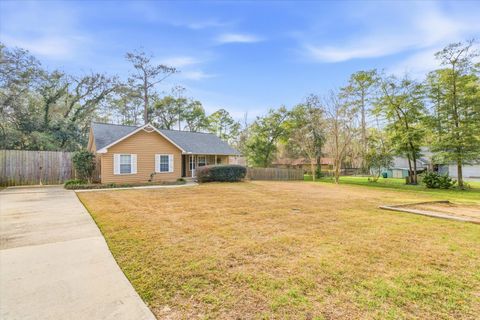 Tiny photo for 9104 Birch Run Lane, Tallahassee, FL 32312 (MLS # 396691)