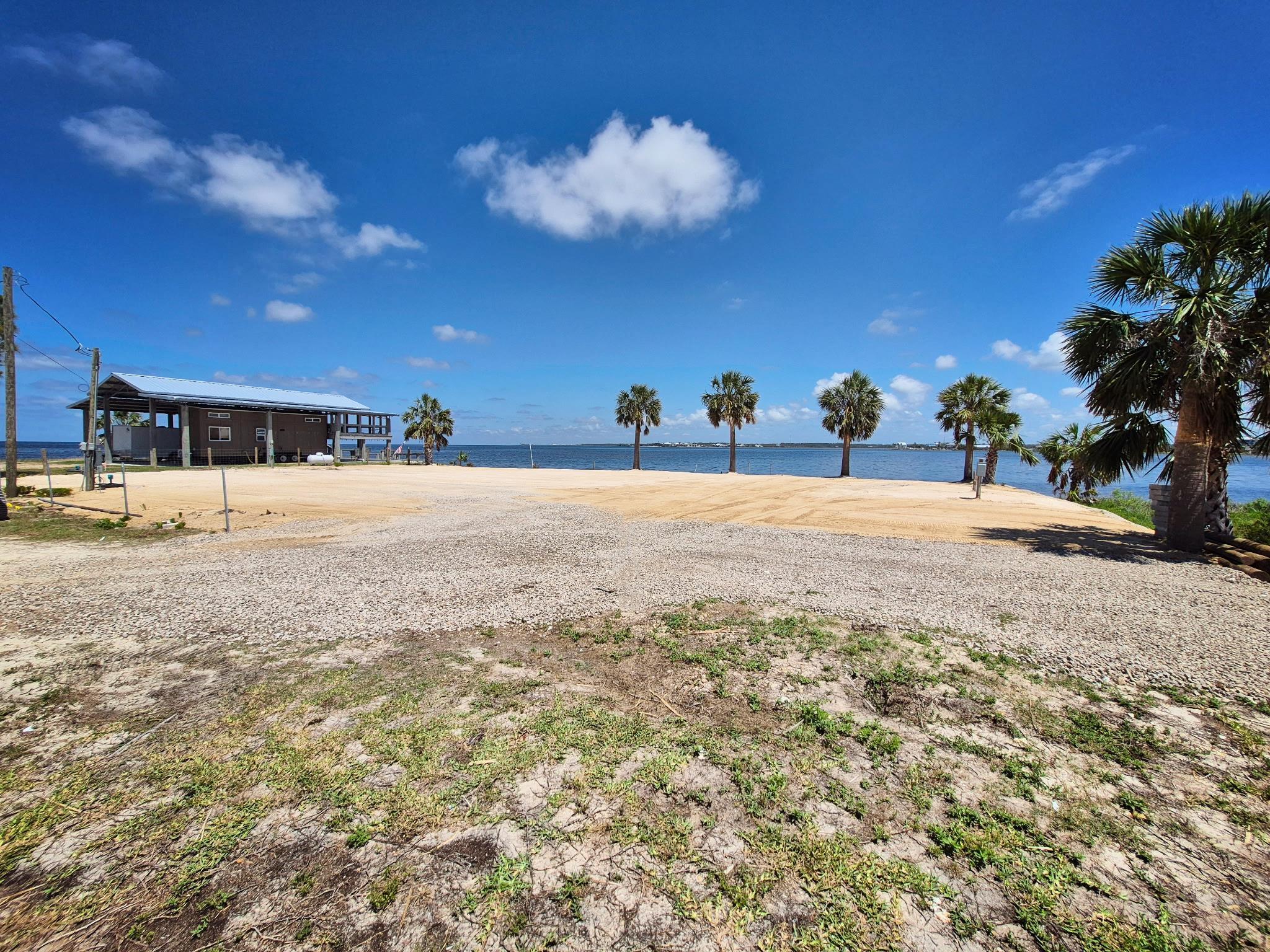 000 N Gulfview Drive