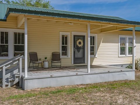 Tiny photo for 16998 Blountstown Highway, Tallahassee, FL 32310 (MLS # 399108)