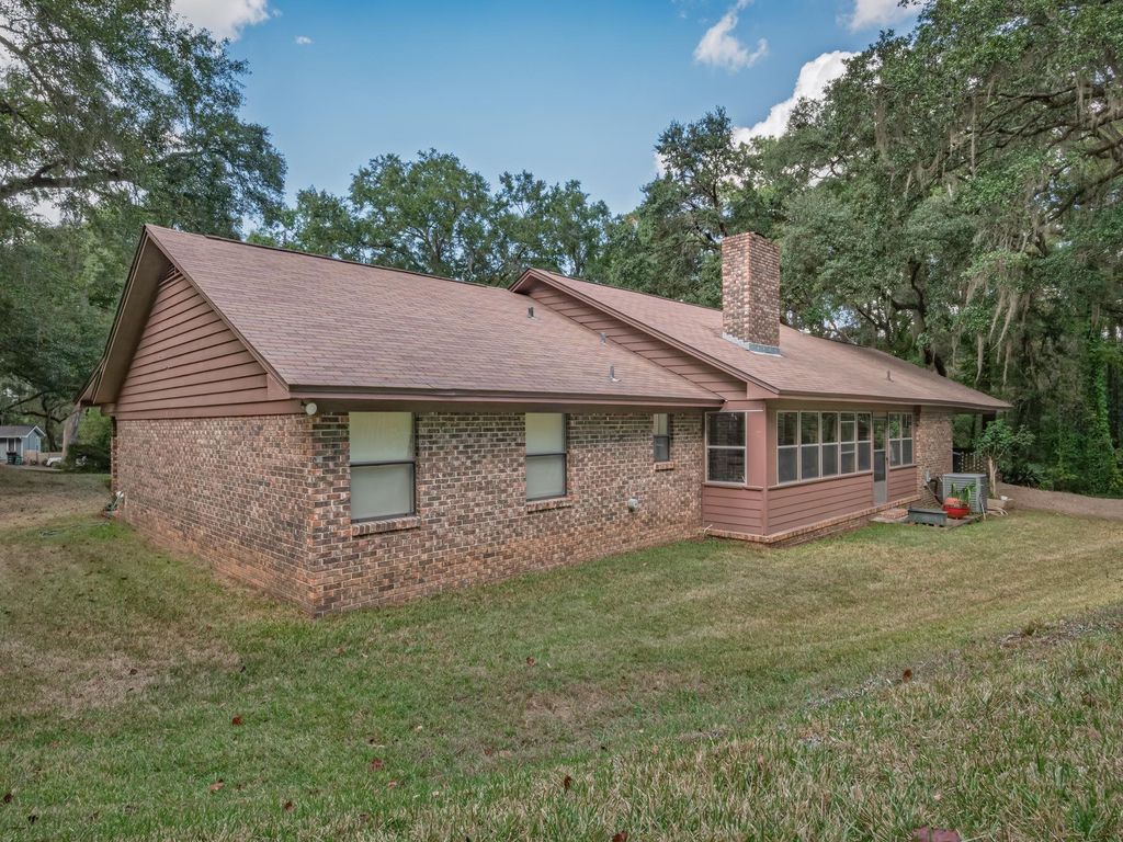 Photo of 4513 Andrew Jackson Way, Tallahassee, FL 32303 (MLS # 391954)