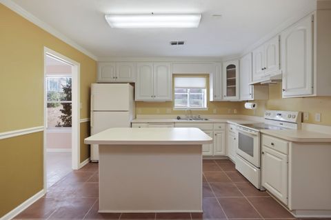 Tiny photo for 360 Colt Court, Tallahassee, FL 32312 (MLS # 396352)