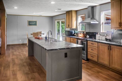 Tiny photo for 19297 NE BARTON CEMETERY Road, Altha, FL 32421 (MLS # 397719)