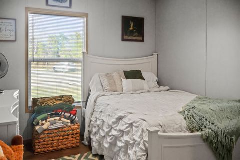 Tiny photo for 19297 NE BARTON CEMETERY Road, Altha, FL 32421 (MLS # 397719)