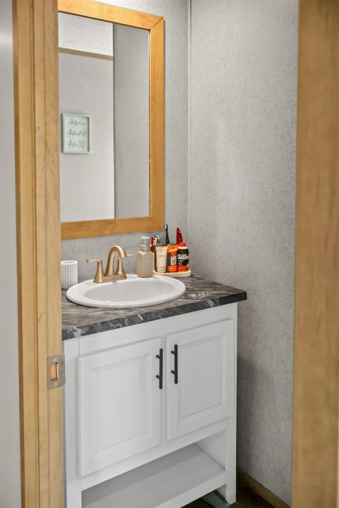 Tiny photo for 19297 NE BARTON CEMETERY Road, Altha, FL 32421 (MLS # 397719)