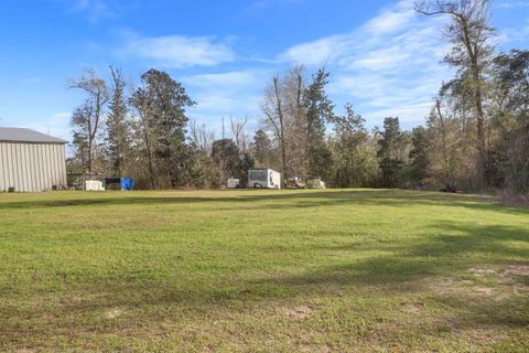 Tiny photo for 19297 NE BARTON CEMETERY Road, Altha, FL 32421 (MLS # 397719)