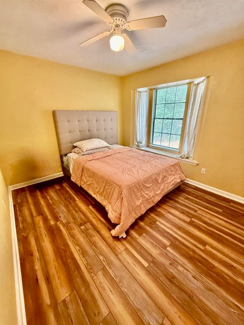 Tiny photo for 424 Victory Garden Drive #3, Tallahassee, FL 32301 (MLS # 391644)