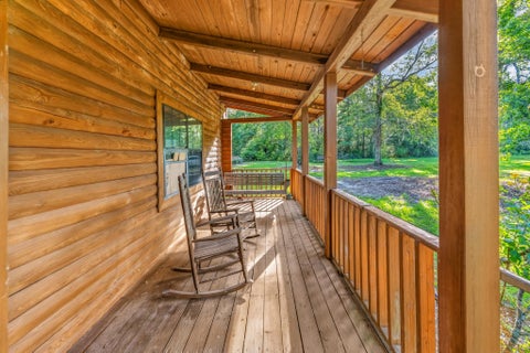 Tiny photo for 1495 Juniper Creek Road, Quincy, FL 32351 (MLS # 401752)
