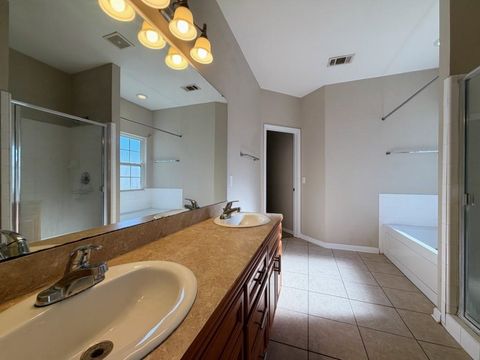 Tiny photo for 990 Crawfordville Trace, Tallahassee, FL 32305 (MLS # 394562)