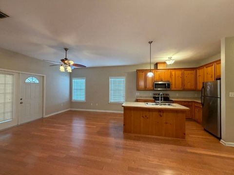 Tiny photo for 990 Crawfordville Trace, Tallahassee, FL 32305 (MLS # 394562)