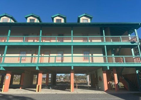 115 1ST AVE NW 304 Steinhatchee FL 32359