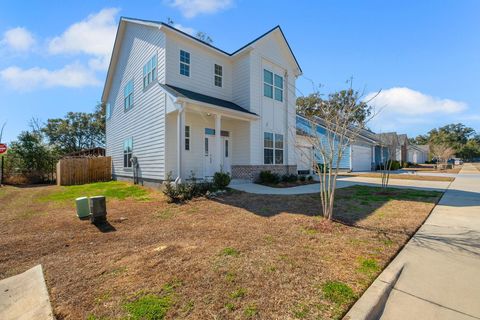 Tiny photo for 5611 CHERRY BLOSSOM Way, Tallahassee, FL 32317 (MLS # 394776)