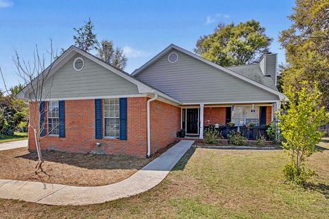 Photo of 5430 Pedrick Crossing Drive, Tallahassee, FL 32317 (MLS # 396955)
