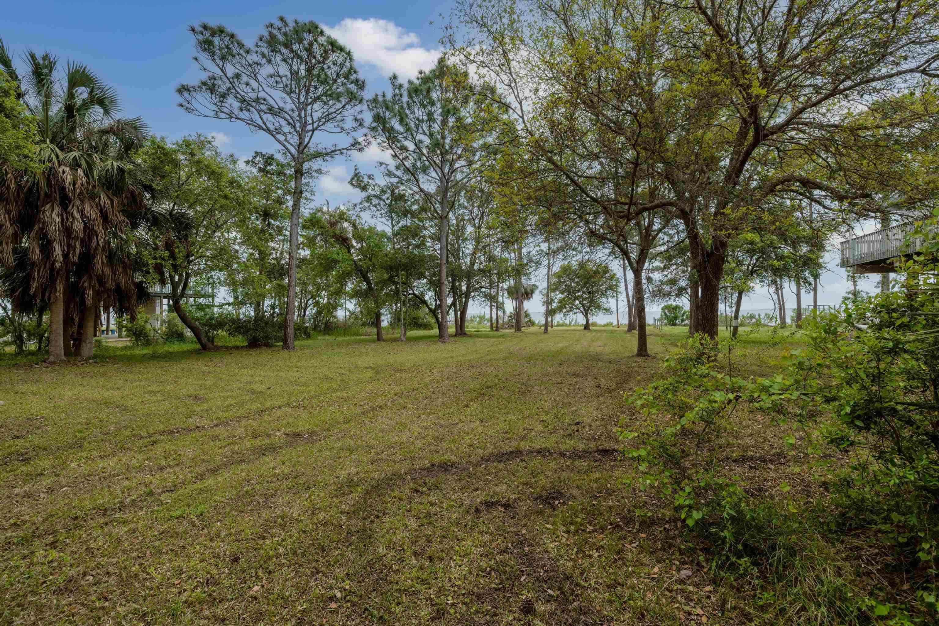 2630 Us Highway 98 E