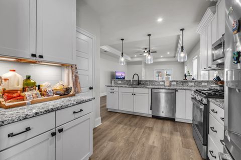 Tiny photo for 3323 SKYVIEW Drive, Tallahassee, FL 32303 (MLS # 391575)