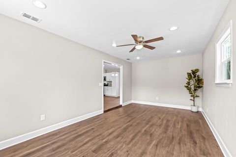 Tiny photo for 2328 Southampton Dr, Tallahassee, FL 32311 (MLS # 392132)