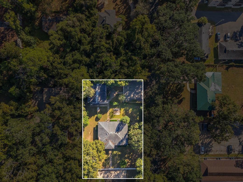 Photo of 105 Columbia Drive #Detached, Tallahassee, FL 32304 (MLS # 392510)
