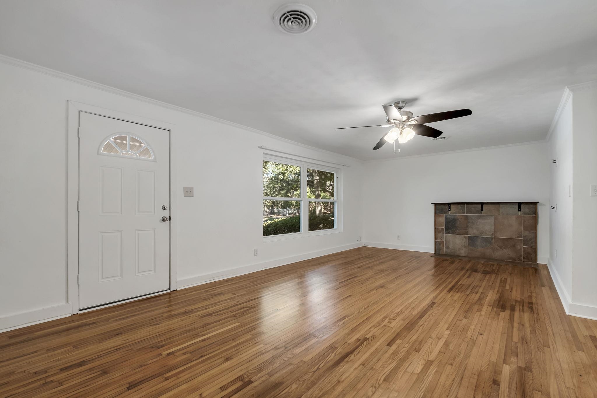 105 Columbia Drive Detached