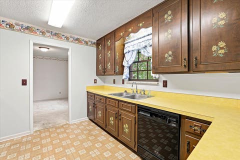 Tiny photo for 2056 Champagne Drive, Tallahassee, FL 32308 (MLS # 402025)