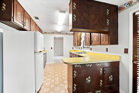 Tiny photo for 2056 Champagne Drive, Tallahassee, FL 32308 (MLS # 402025)