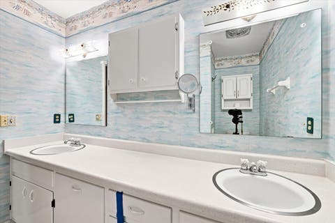 Tiny photo for 2056 Champagne Drive, Tallahassee, FL 32308 (MLS # 402025)