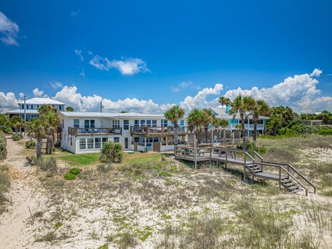 Tiny photo for 956 W Gorrie Drive, St George Islan, FL 32328 (MLS # 401304)