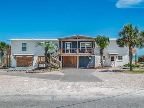 Tiny photo for 956 W Gorrie Drive, St George Islan, FL 32328 (MLS # 401304)