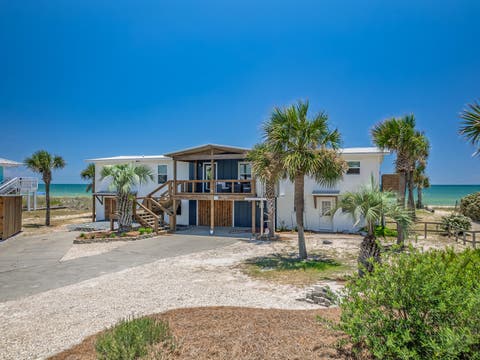 Tiny photo for 956 W Gorrie Drive, St George Islan, FL 32328 (MLS # 401304)