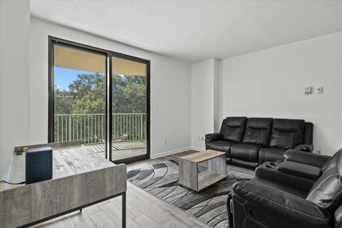 Tiny photo for 300 S Duval St #602, Tallahassee, FL 32301 (MLS # 393045)