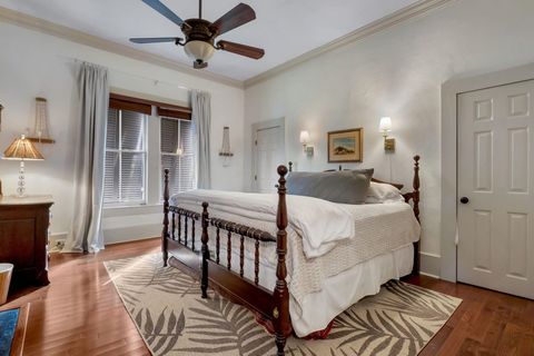 Tiny photo for 513 E Call Street, Tallahassee, FL 32301 (MLS # 392978)