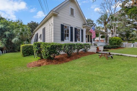 Tiny photo for 513 E Call Street, Tallahassee, FL 32301 (MLS # 392978)