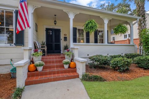 Tiny photo for 513 E Call Street, Tallahassee, FL 32301 (MLS # 392978)